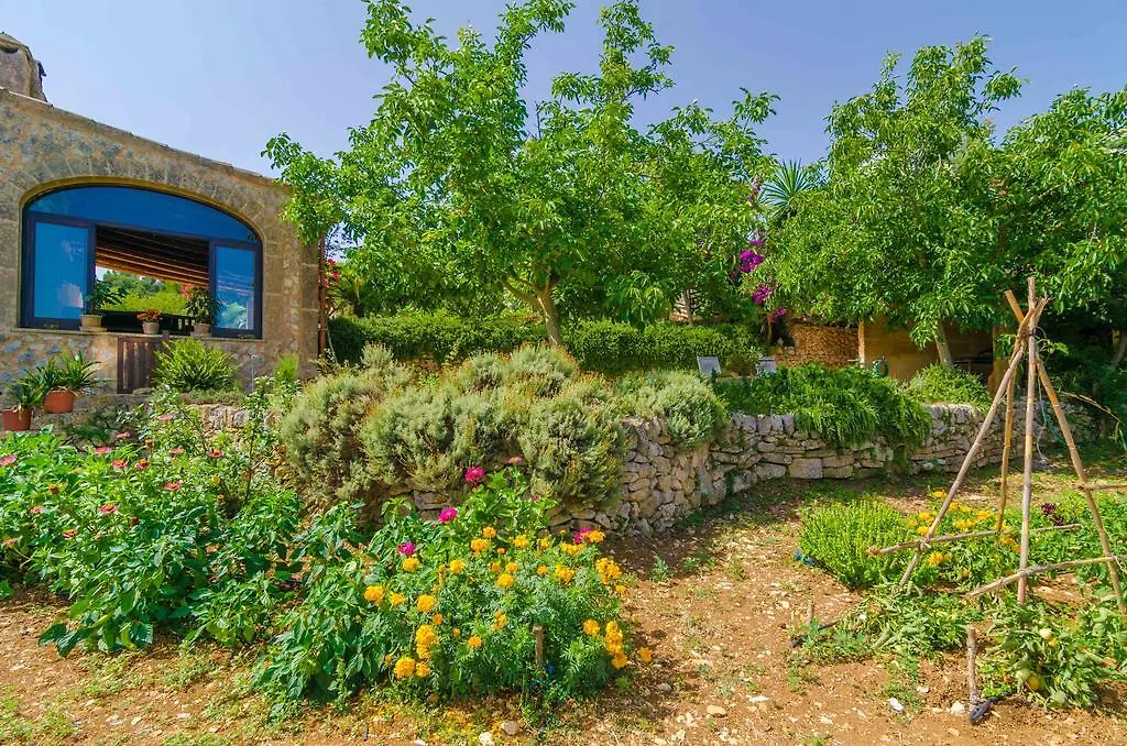 Ses Pedres Villa Manacor  0*, Manacor (Mallorca) Spain